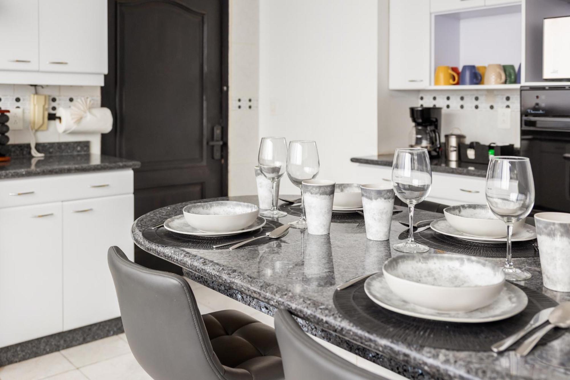 Posh Polanco Stay Tvs And Desks In Each Room Mexico City Exterior photo