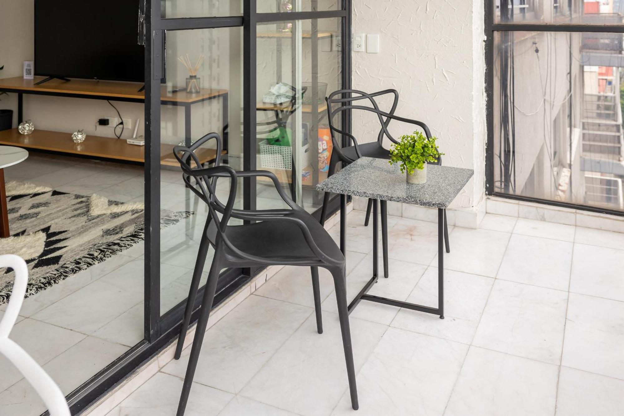 Posh Polanco Stay Tvs And Desks In Each Room Mexico City Exterior photo
